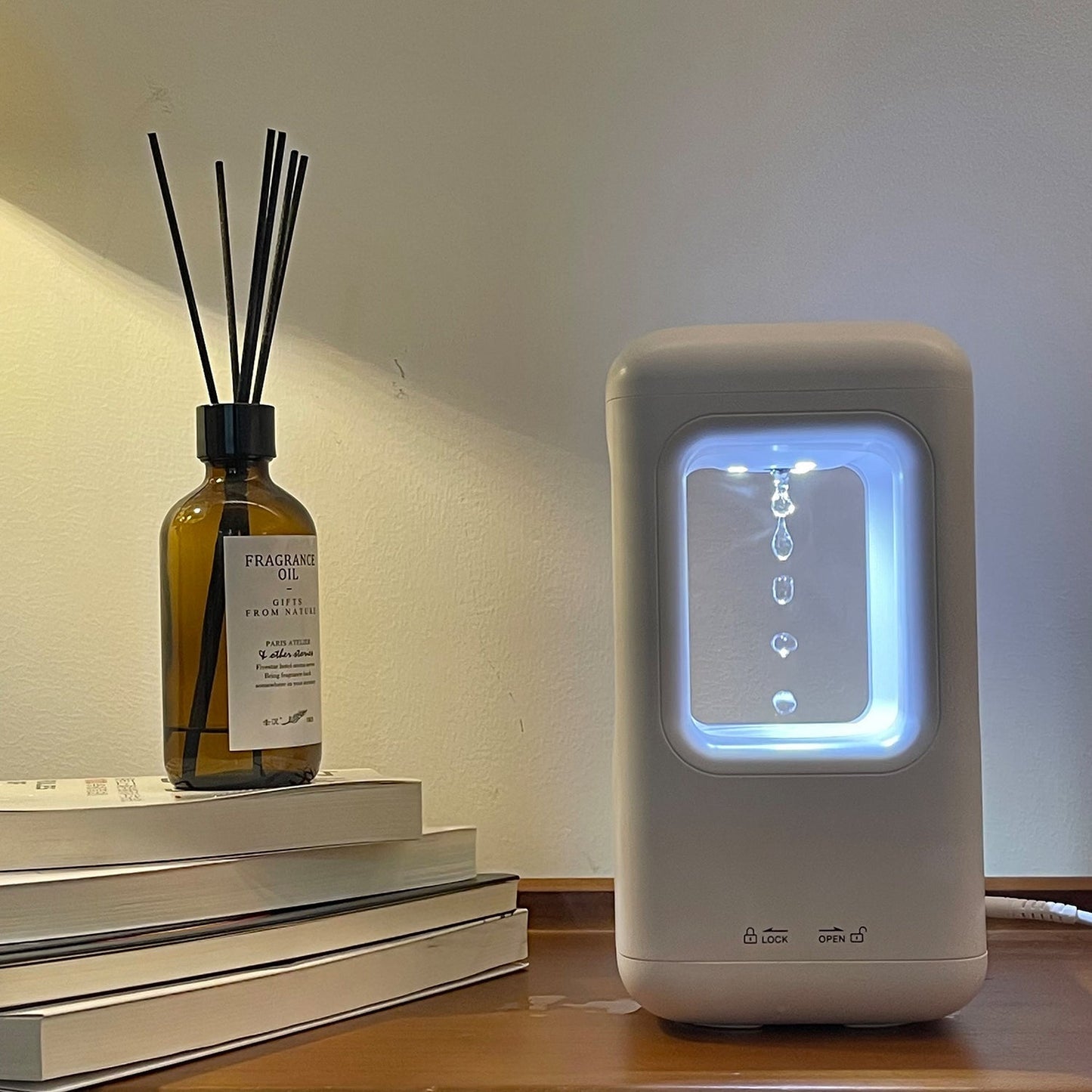 Ultrasonic Humidifier with Antigravity Effect-Gadget Palace